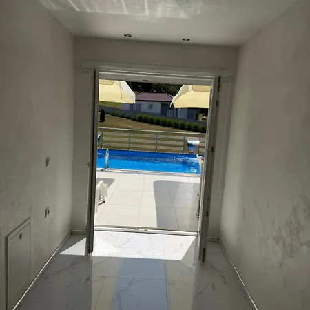 Vila Luksuzna Kuca Sa Bazenom Modrica